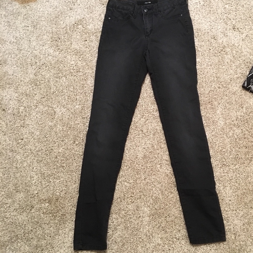 Black skinny jean